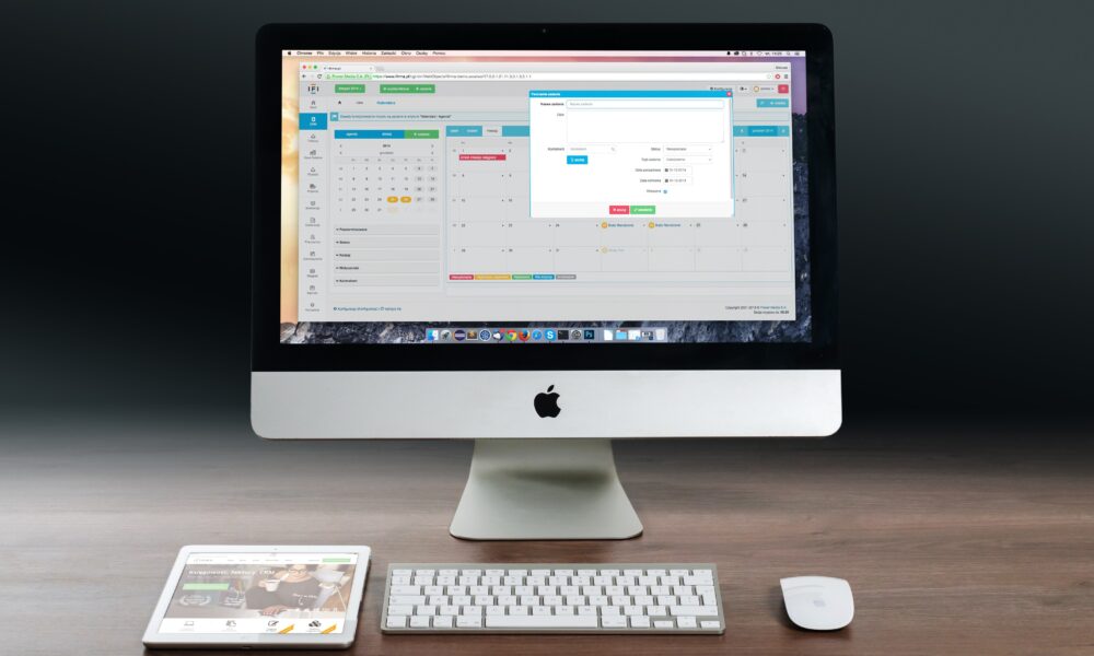 Work is changing fast. What used to require entire teams, endless meetings, and a stack of disconnected tools can now happen seamlessly, often without human intervention. At the center of this shift is a new kind of platform: one that doesn’t just organize work, but actively does it. Notion is leading that transformation with an AI powered workspace built for autonomy.